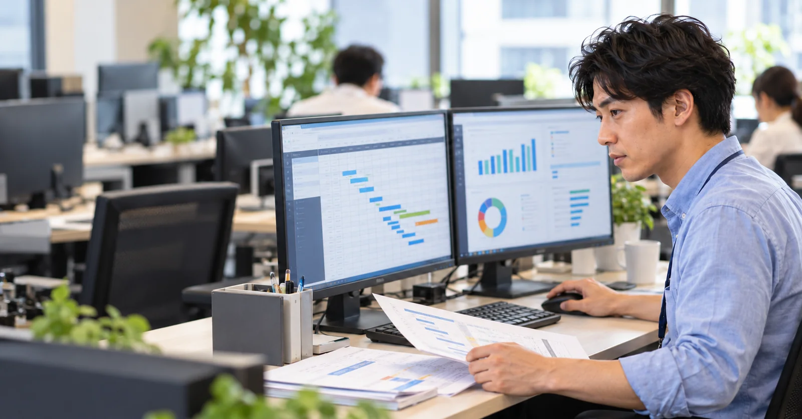 情報通信業:勤怠と工数の情報は、どうすれば案件の実態把握につながるのか?の記事イメージ(AI生成イメージ)